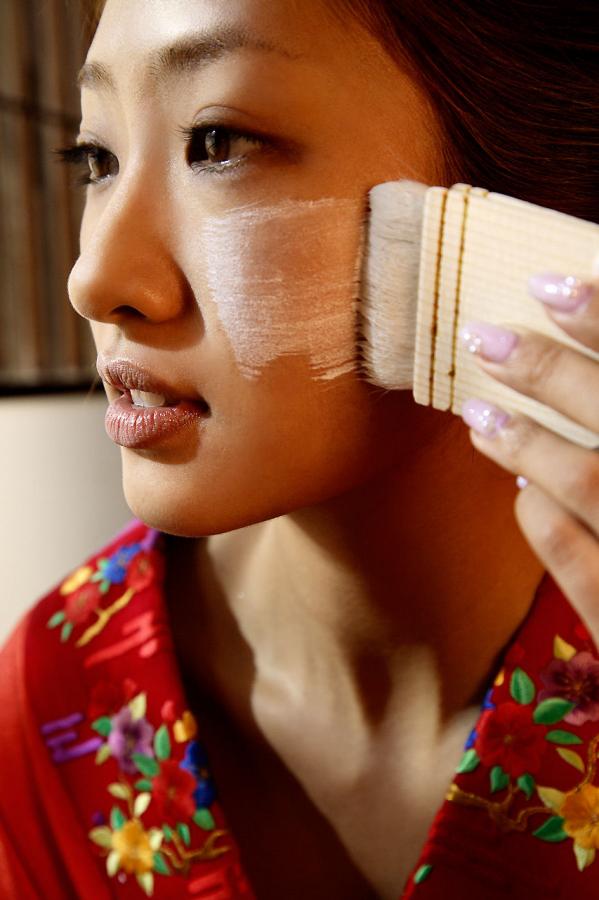 亚洲AV成人午夜在线观看-HD日本电影免费