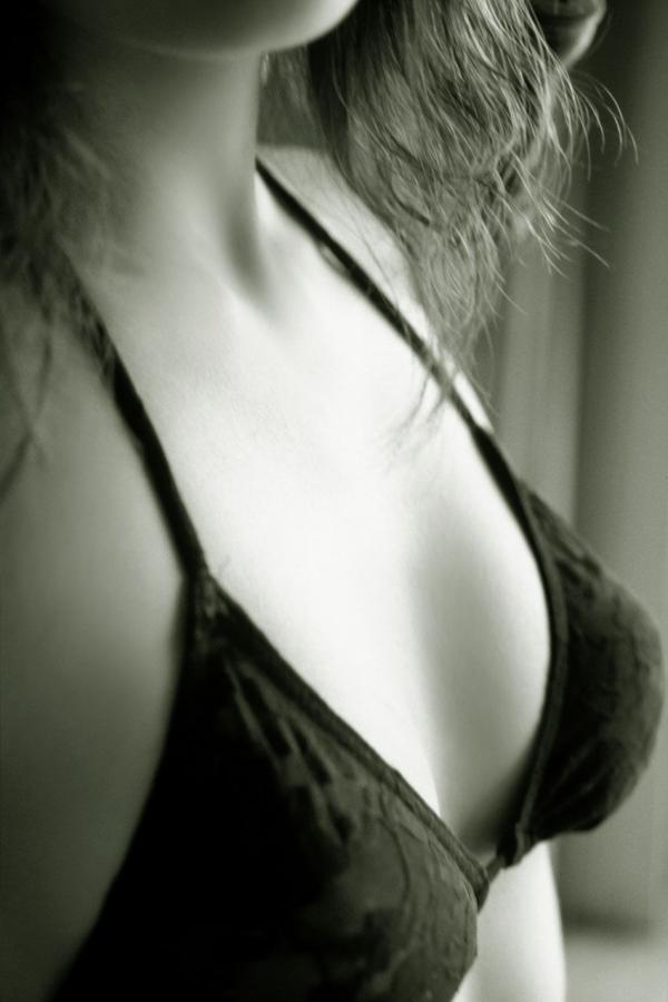 免费刺激视频-8K中文字幕