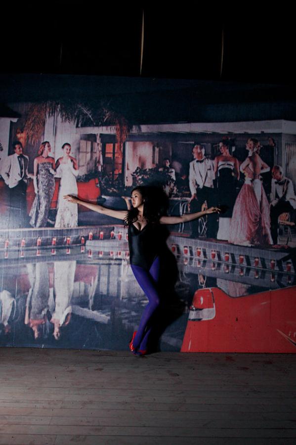 国模白灵全套大尺度人体-4K高清国产国语三级