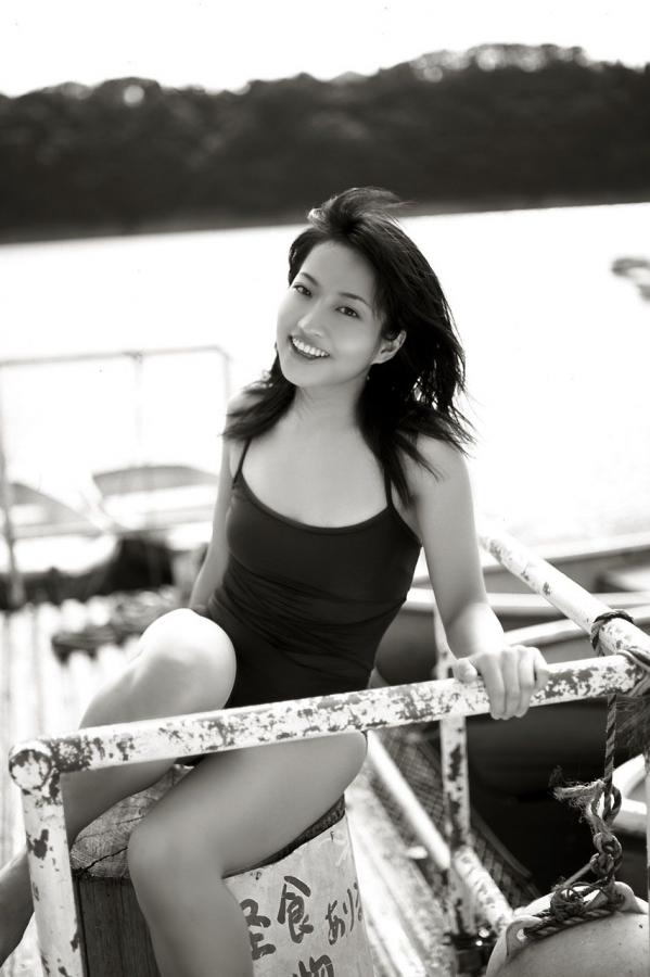 绿岛影视一区二区-Ultra HD午夜激情