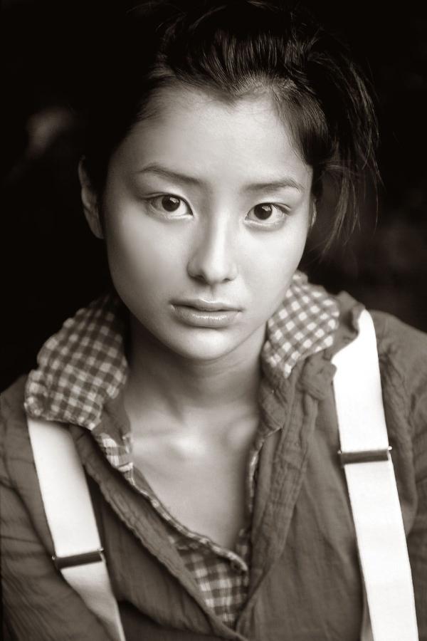 国产午夜精华精华精华婷-1440P不卡在线观看