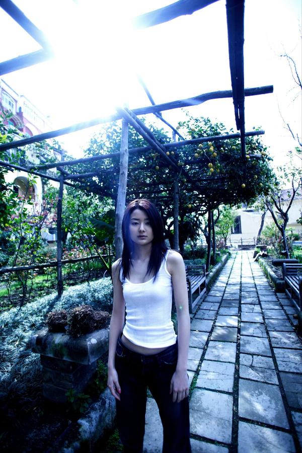 日本AⅤ精品一区二区三区喂奶-4320P免费手机观看