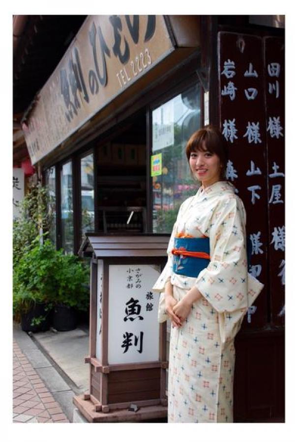 伊人久久大香线蕉av色APP-天天爱天天做天天做天天吃中文-麻花豆传媒色午麻豆-2160P免费在线观看