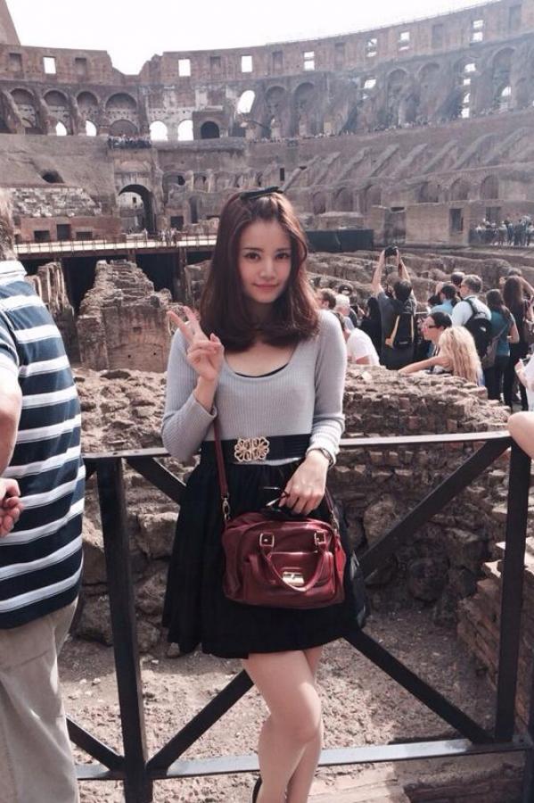 互换后人妻的呻吟晓红-SD中文版全集