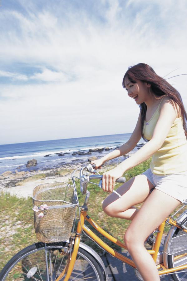 国产偷国产偷高清视频-720P老版国语字幕