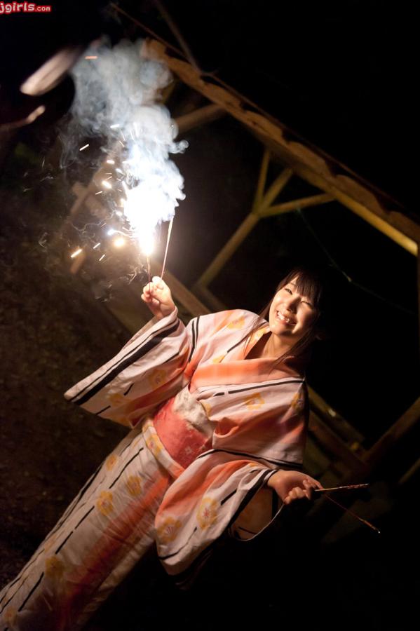 文字幕无码亚洲制服在线看-QHD免费在线观看