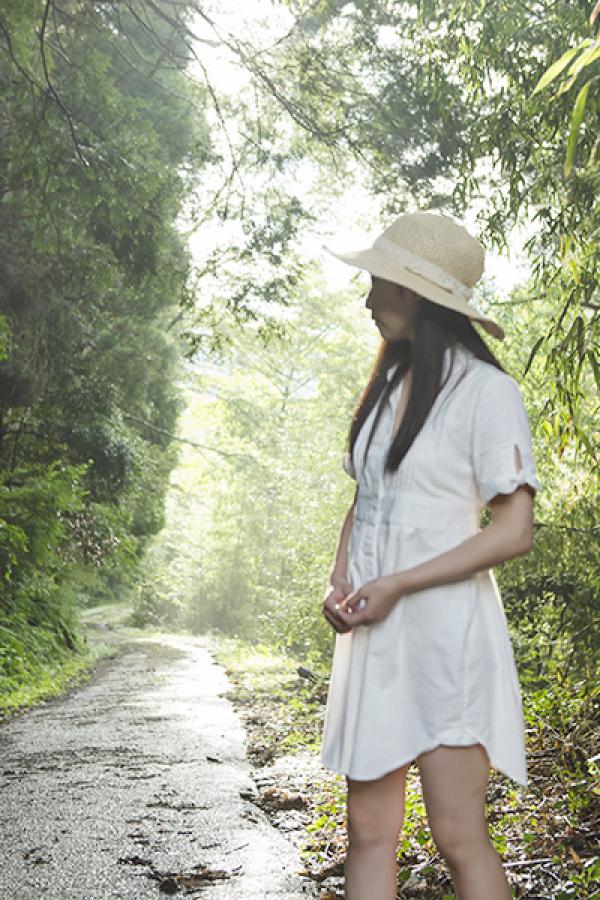 吃农村哺乳丰满妇女奶水-QHD免费完整版高清